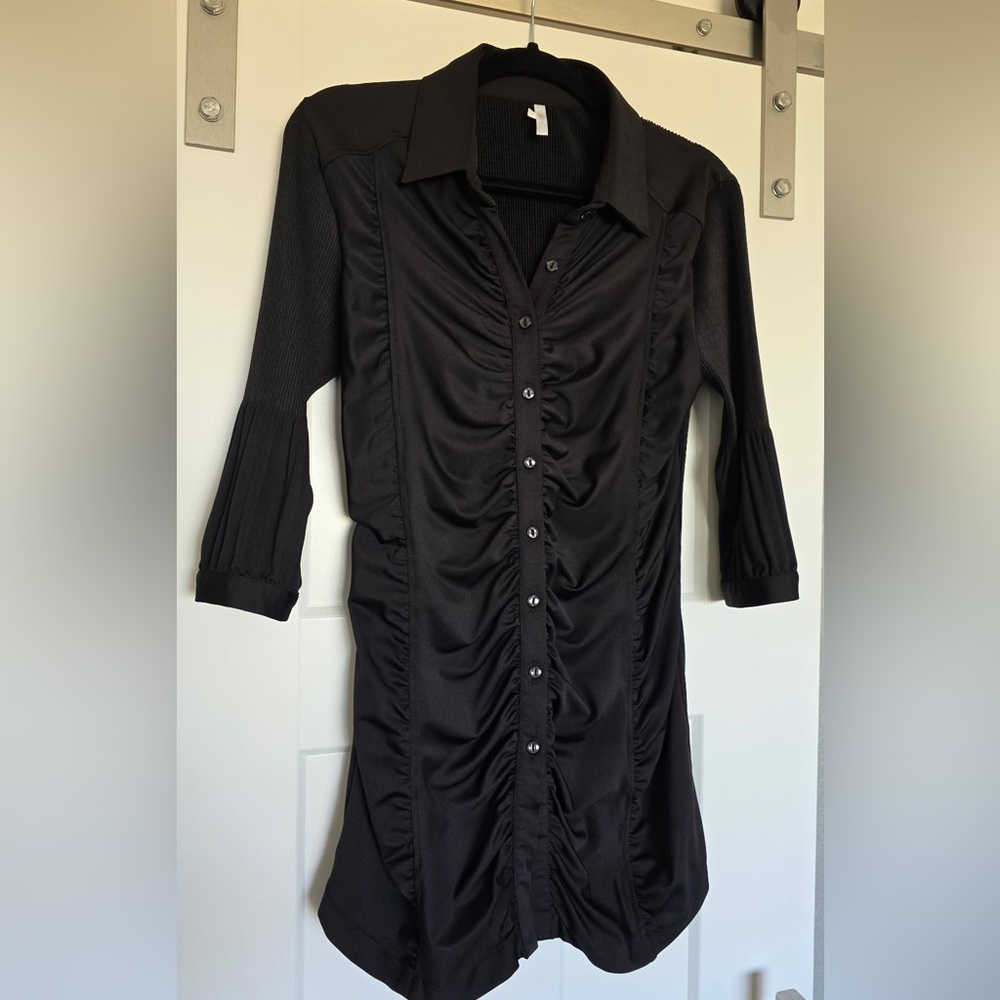 Lindi Women's Size Small Black Textured Button‎ Down 3/4 Sleeve Tunic Top Shirt